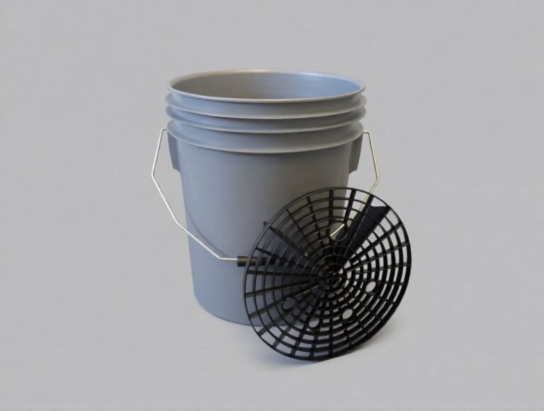 16l Grey Heavy Duty Car Detailing Bucket with Grit Guard
