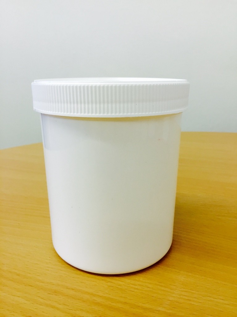 20 x 1000ml  White Plastic Storage Jars with Screw Caps 110x120mm
