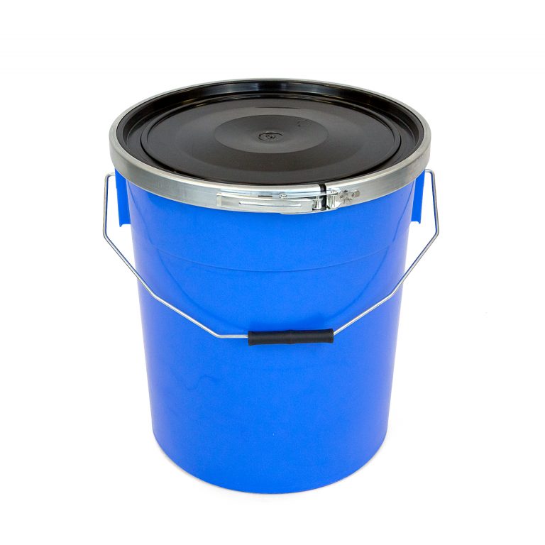 20l plastic container with metal fastening band
