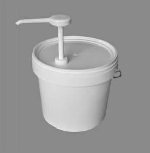 5l White Plastic Bucket with Pelican Pump