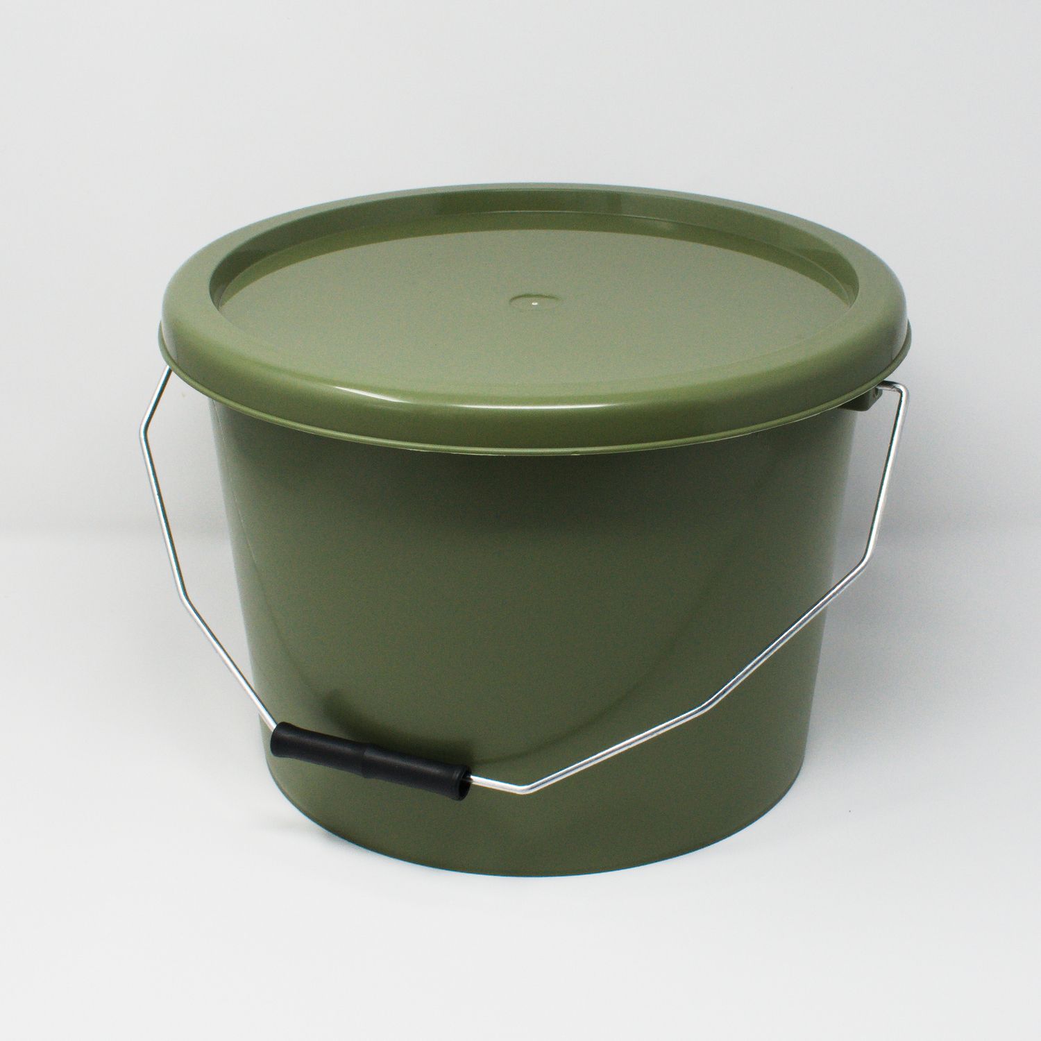 10L Olive Green Fishing Bucket with lid - H&O Plastics