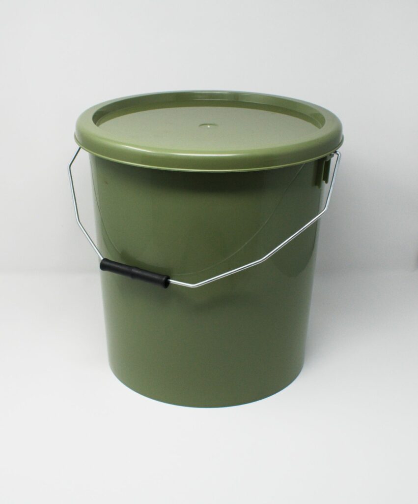 15L Olive Green Fishing Bucket with lid